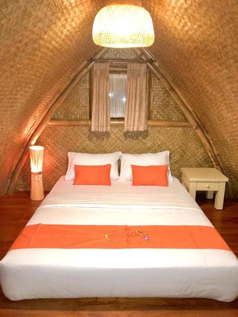 Villa Chavaminerva Bambu - Lembang Cikareumbi Kültér fotó