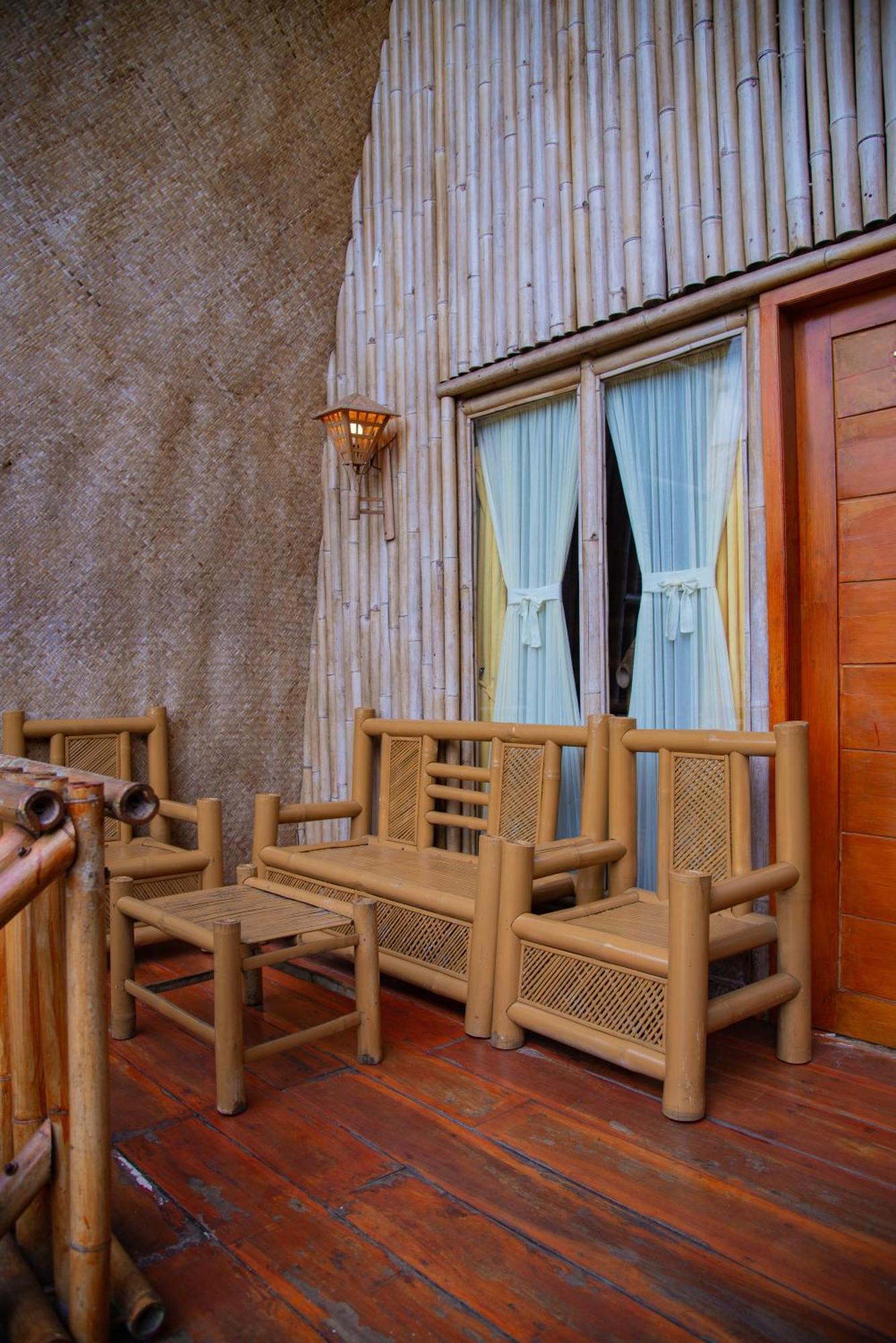 Villa Chavaminerva Bambu - Lembang Cikareumbi Kültér fotó